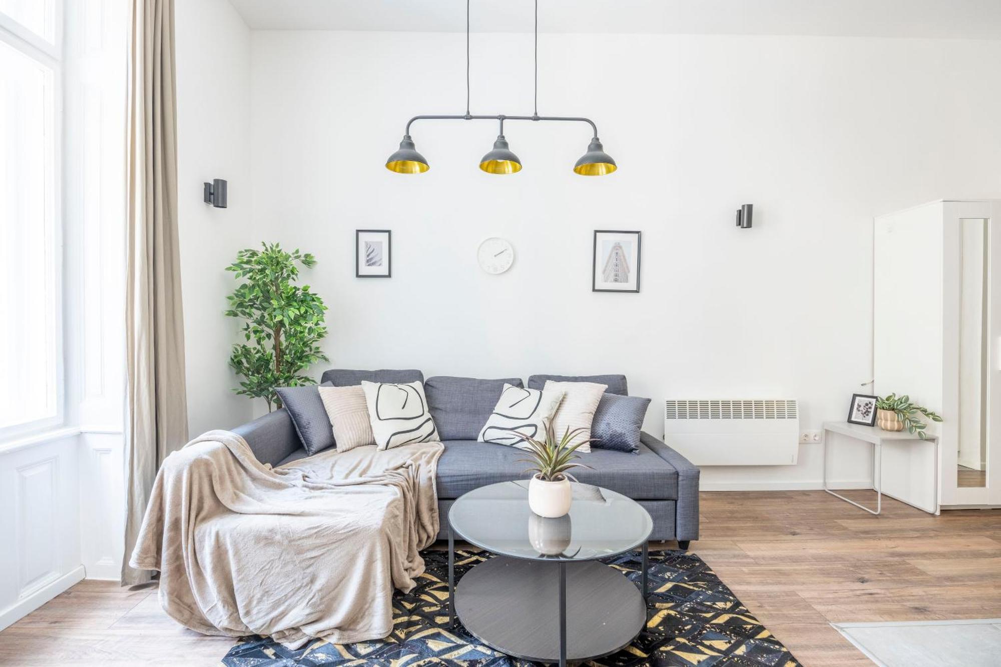 Charming & Cozy Central 1Bedrm Suites ブダペスト エクステリア 写真