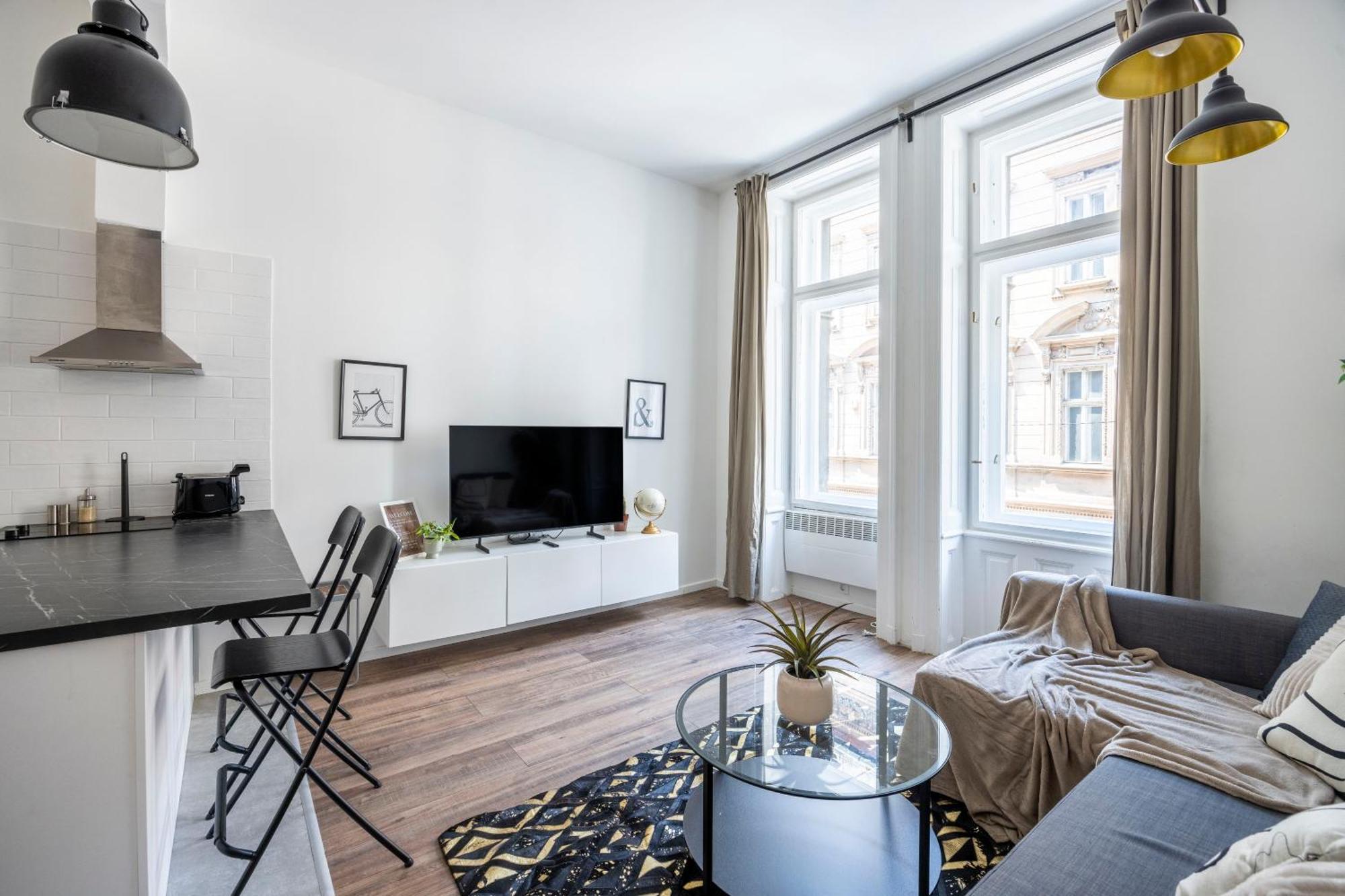 Charming & Cozy Central 1Bedrm Suites ブダペスト エクステリア 写真