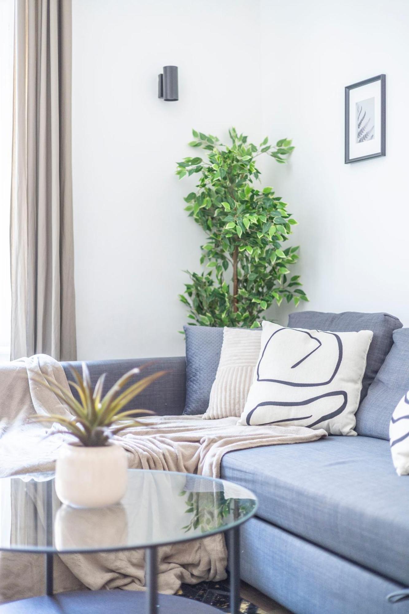 Charming & Cozy Central 1Bedrm Suites ブダペスト エクステリア 写真